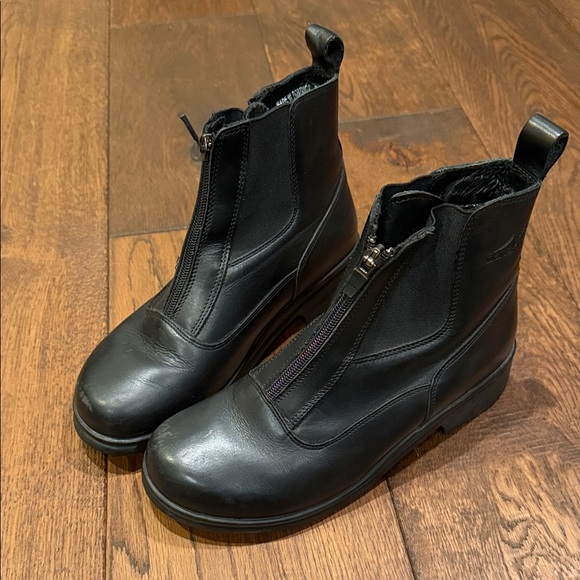 Dansko Shoes - Dansko Black Front Zipper Boots, Size 7.5 (38)